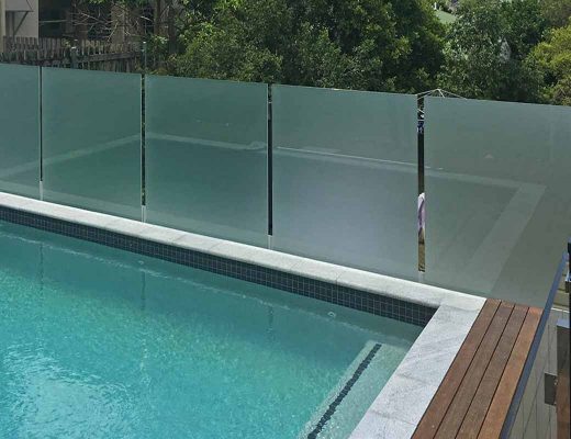 A Look At The Different Glass Pool Fencing Styles